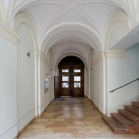 Kis Aldebaran A Little Jewel In The Center Of * Budapest